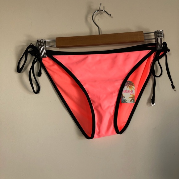 NEW💖Bikini bottom - Picture 1 of 5